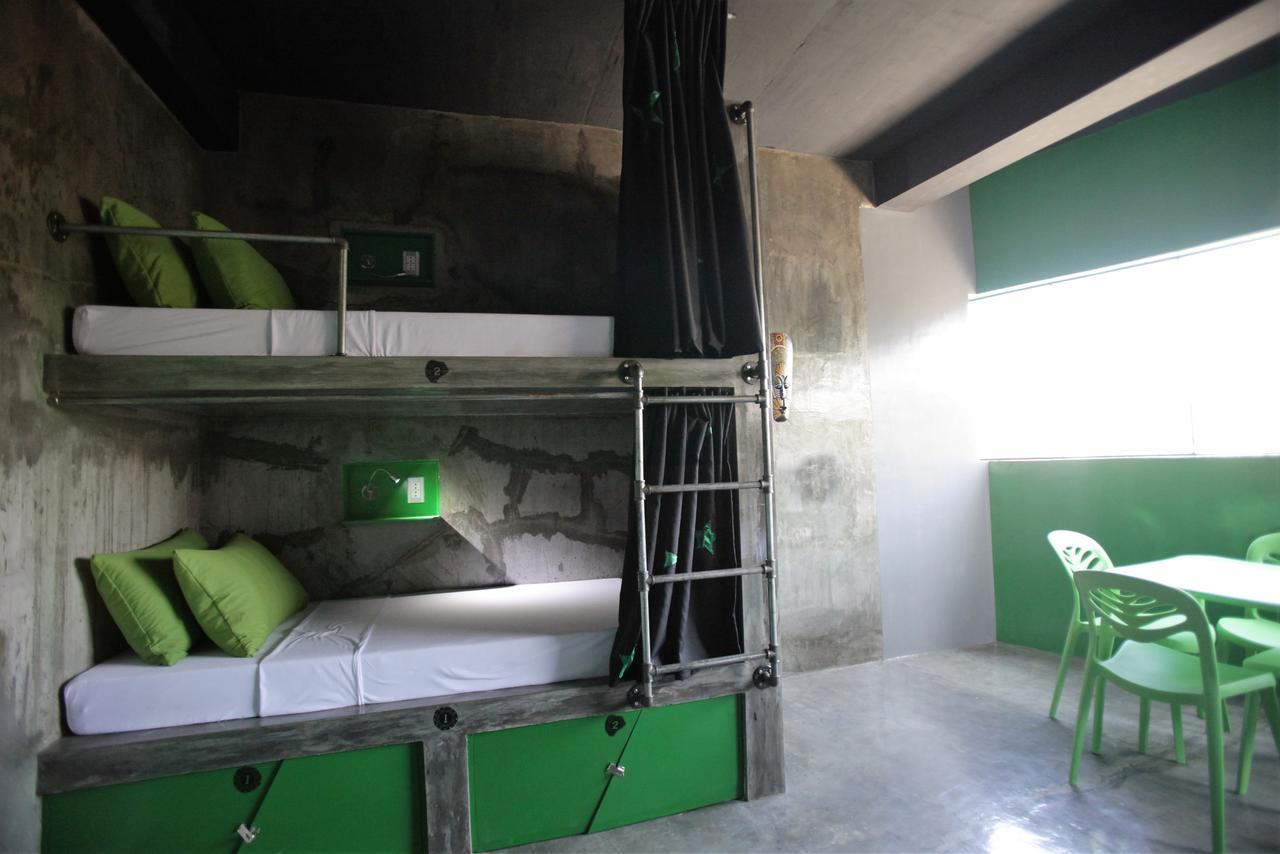 W Hostel Boracay Boracay Island Zewnętrze zdjęcie
